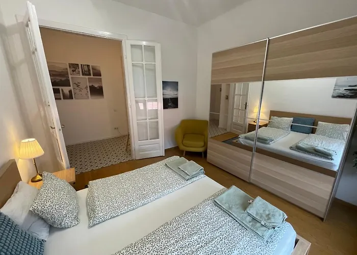 Center 1, Cozy 2br In The Center! Apartman Budapest