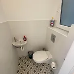 Daire Center 1, Cozy 2br In The Center! Budapeşte
