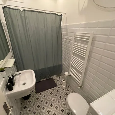 Apartamento Center 1, Cozy 2br In The Center! Budapest